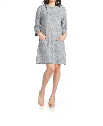 Papillon A-line Sweater Dress With Pockets In White/blue Heathered In Green