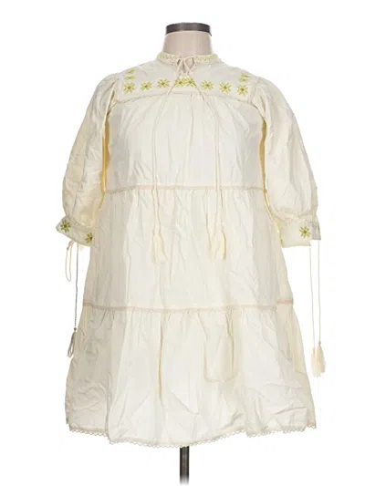 Pre-owned Papillon Casual Dress In Ivory