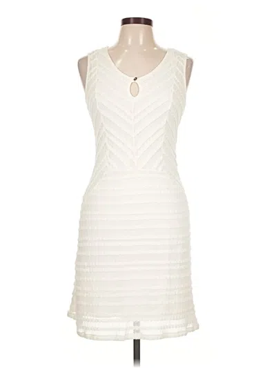 Pre-owned Papillon Cocktail Dress In Ivory
