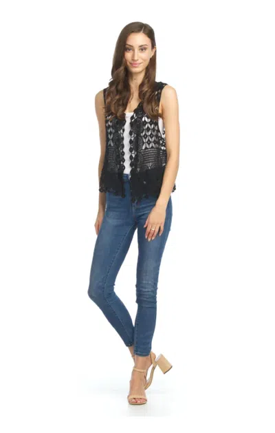 Papillon Crochet Open Vest In Black