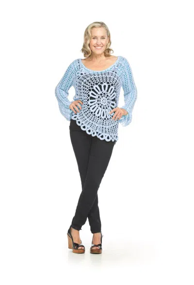 Papillon Floral Crochet Angle Hem Top In Periwinkle In Blue