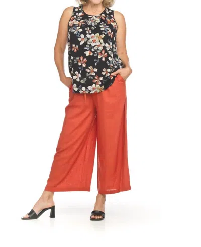 Papillon Floral Rubber Print Stretch Pleated Top In Black In Multi