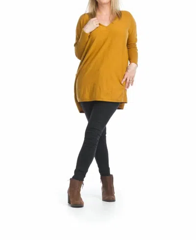 Papillon High Low Oversized V-neck Sweater In Mustard In Gold