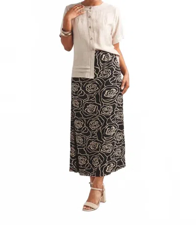 Papillon Short Sleeve Button Front Top In Beige In Neutral