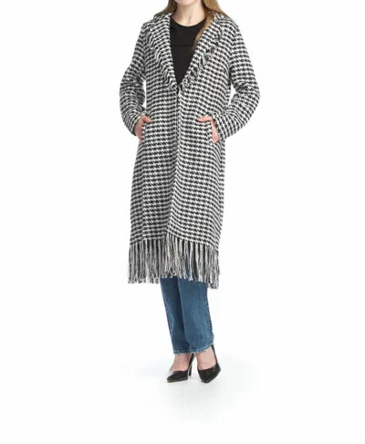 Papillon Textured Houndstooth Jacket With Fringe In Black And White