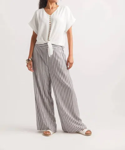 Papillon Textured Short Sleeve Button Tie Top In White In Gray