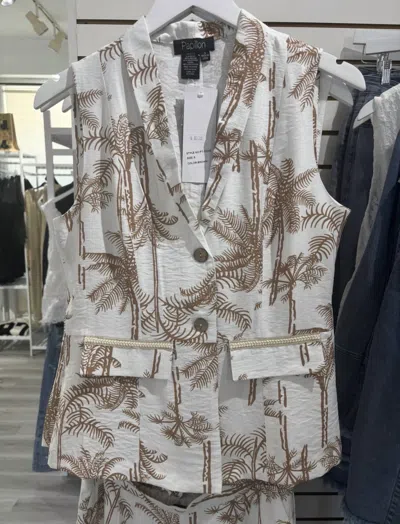 Papillon Women's Palm Tree Vest In White, Brown In Multi