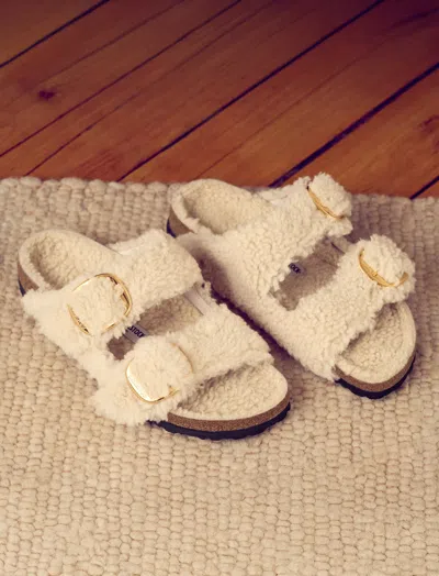 Papinelle Arizona Big Buckle Teddy Shearling In Neutral