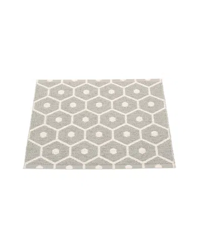 Pappelina Honey Rug In Gray