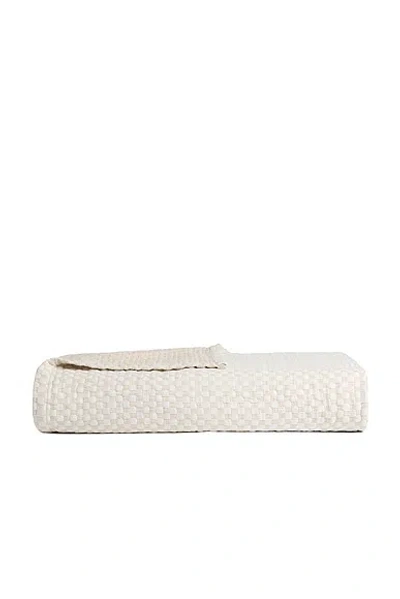 Parachute Organic Key Jacquard Coverlet