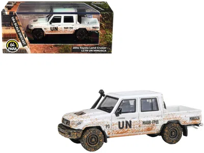 Paragon 2014 Toyota Land Cruiser Lc 79 Pickup Truck "un Minusca" White (dirty Version) 1/64 Diecast Model Ca