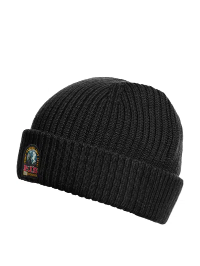 Parajumpers Extra-fine Merino Wool Blend Mini Rib-knit Beanie With Front Patch In Nero