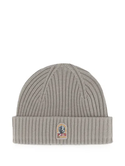 Parajumpers Logo-patch Ribbed Beanie Hat In Gray