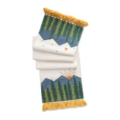 Park Hill Collection Mountain Sunrise Appliques Cotton Table Runner In White;green