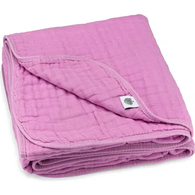 Parker Baby Co. Muslin Quilt In Lily