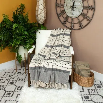 Parkland Collection Eclectic Beige 52" X 67" Woven Handloom Throw In Gray