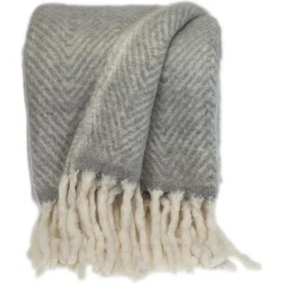 Parkland Collection Nagar Tasseled Throw Blanket In Gray