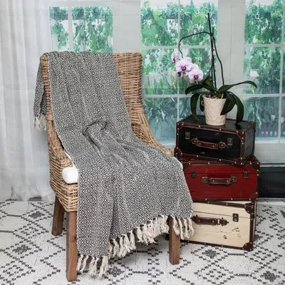 Parkland Collection Sasha Casual Beige 52" X 67" Woven Handloom Throw In Gray;beige