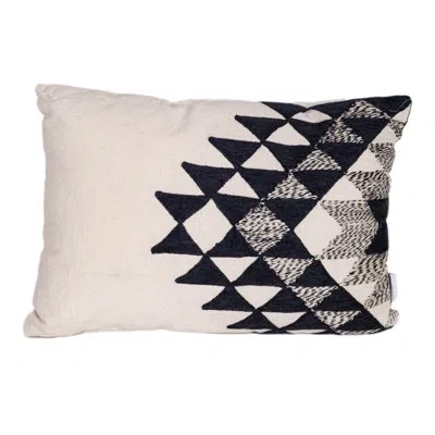 Parkland Collection Transitional Geometric Beige 14" X 20" Pillow In Beige,black,gray