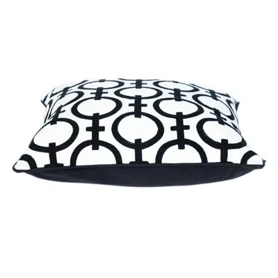 Parkland Collection Transitional Geometric Black 20" X 20" Pillow