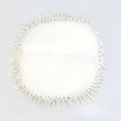 Parkland Collection Transitional Solid White Round 18" X 18" Pillow