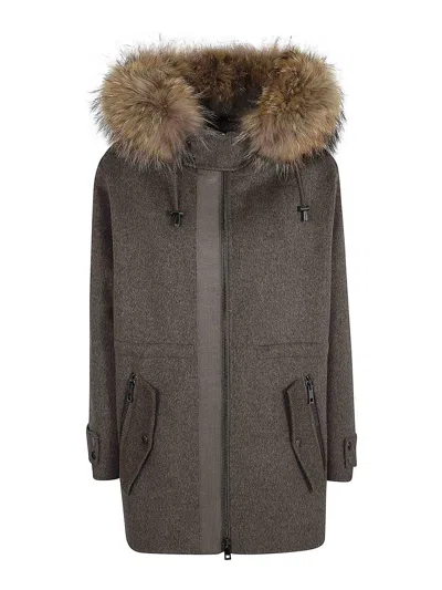 P.A.R.O.S.H PARKA - MARRÓN