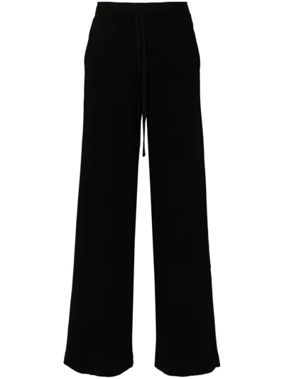 P.a.r.o.s.h Wool Trousers In 黑色