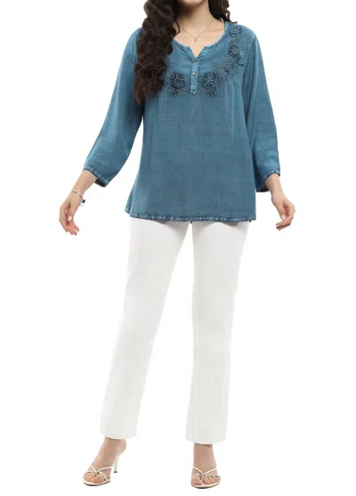 Parsley & Sage Arza Top In Blue