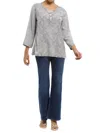 Parsley & Sage Becky Top In Gray In Gray