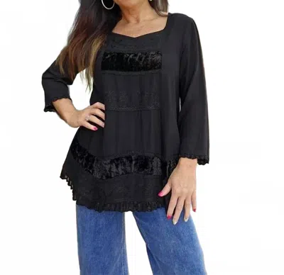 Parsley & Sage Embroidered Ruffled Velveteen Details Top In Black