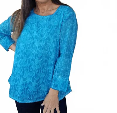 Parsley & Sage Textured Long Sleeve Top In Turquoise In Blue