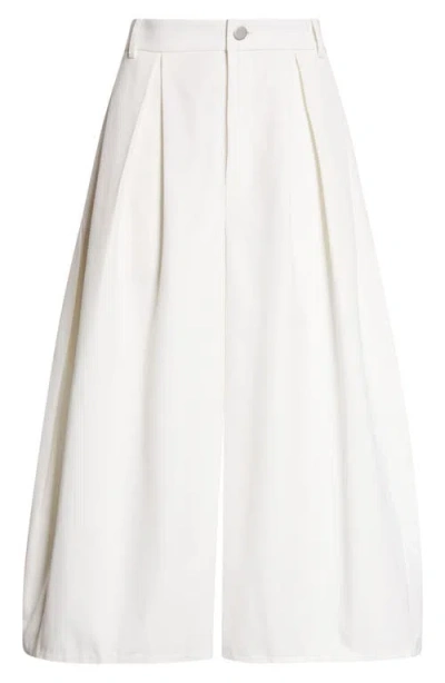 Partow Ida Shorts In White