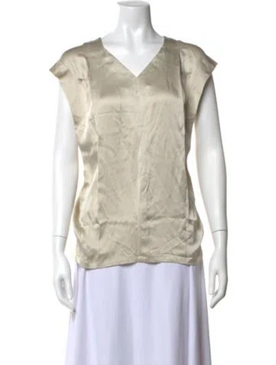 Pre-owned Pas De Calais Silk V-neck Top In Neutrals