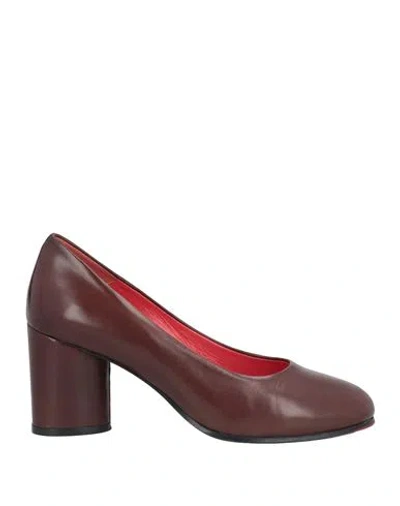 Pas De Rouge Woman Pumps Cocoa Size 8 Leather In Brown