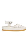 Pas De Rouge Sandals In Off White