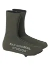 Pas Normal Studios Zip-front Cycling Shoe Covers Performance Equipment In Green