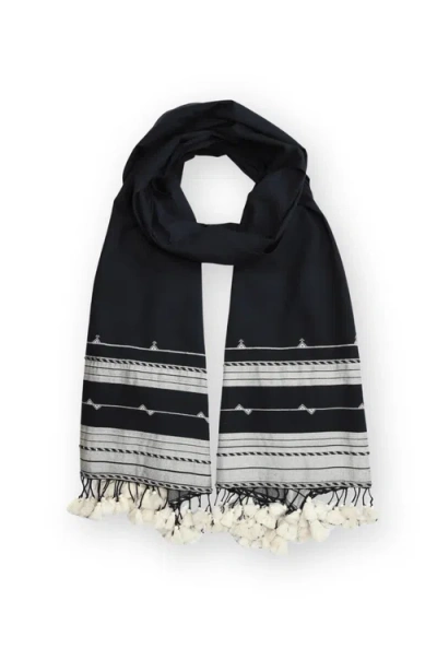 Passion Lilie Black Kutch Scarf