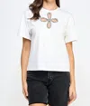 Pastel Design Daisy Embellished Tee In White In White