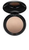 Pat Mcgrath Labs Skin Fetish: Sublime Perfection Blurring Under-eye Powder In Medium