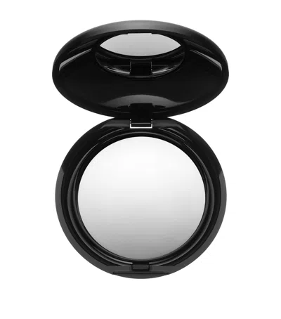 Pat Mcgrath Labs Skin Fetish: Sublime Perfection Blurring Under-eye Powder In Light