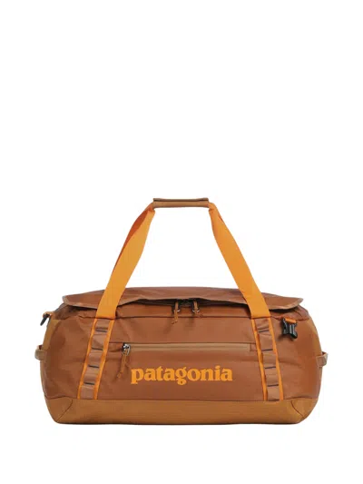 Patagonia Black Hole 40 Travel Duffel In Giallo