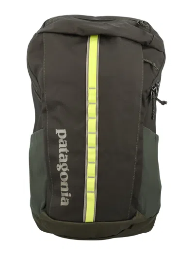 Patagonia Black Hole Backpack 25l In Olive