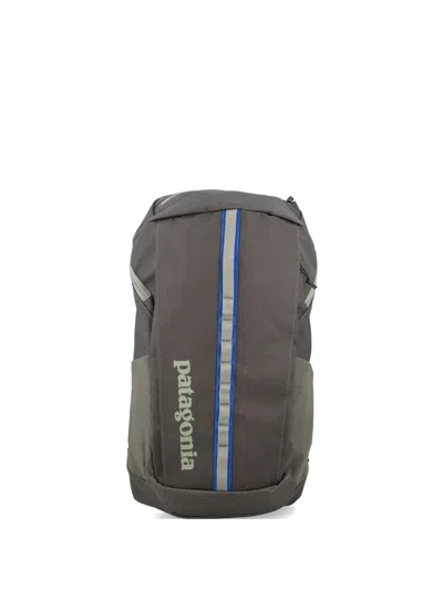 PATAGONIA BLACK HOLE BACKPACK