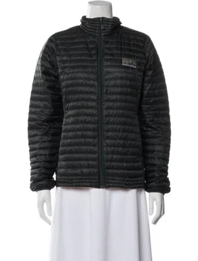 Pre-owned Patagonia Down Jacket In Green