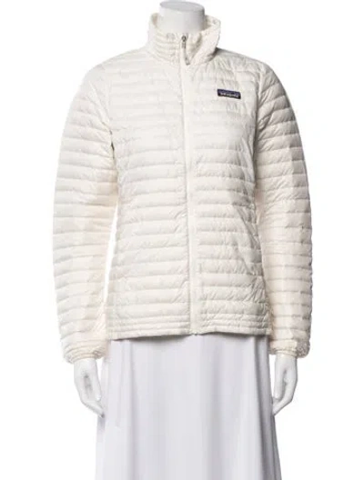 Pre-owned Patagonia Down Jacket In Neutrals