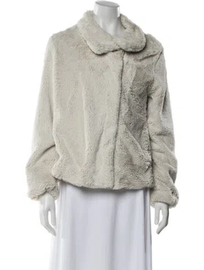 Pre-owned Patagonia Faux Fur Jacket In Neutral