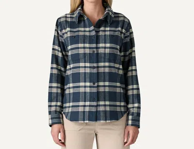 Patagonia Fjord Flannel Shirt In Old Spruce: Sunken Blue