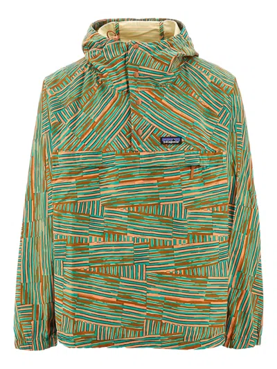 Patagonia Funhoggers Hooded Jacket In Green