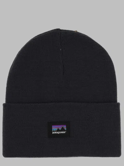Patagonia Beanie Made From Recycled Polyester With A Logo In Grey