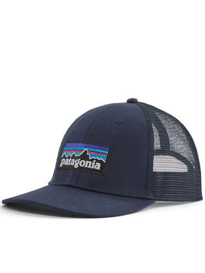 Patagonia P-6 Logo Lopro Trucker Hat In Burgundy